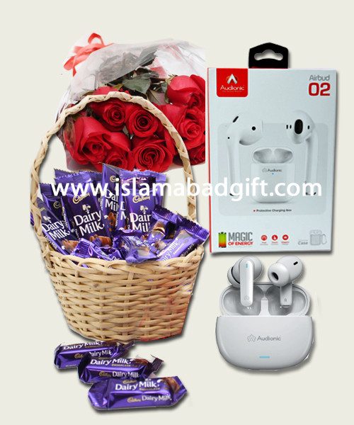 Blooming Bliss & Beats