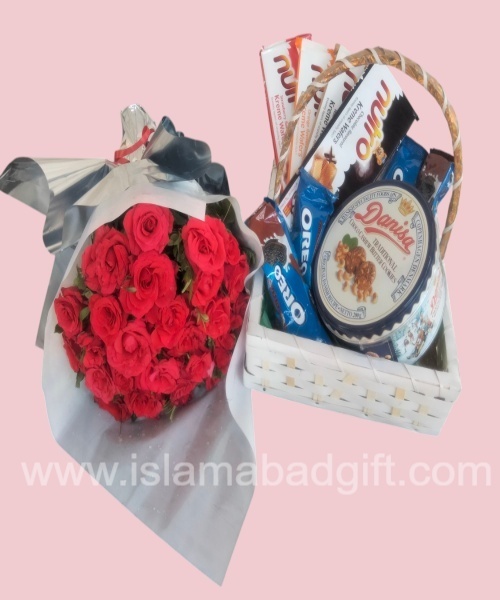 cookies basket with Roses Bunch
