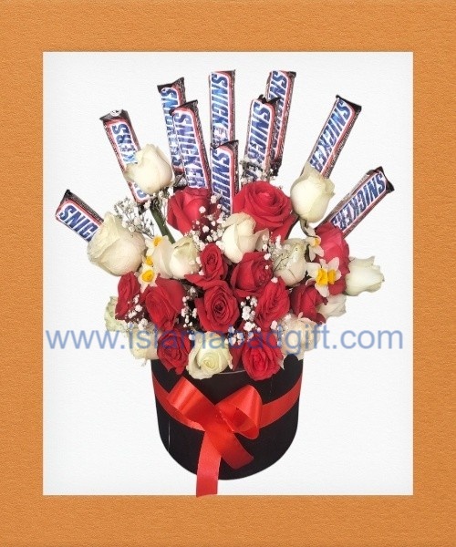Chocolate WITH ROSES BOX 